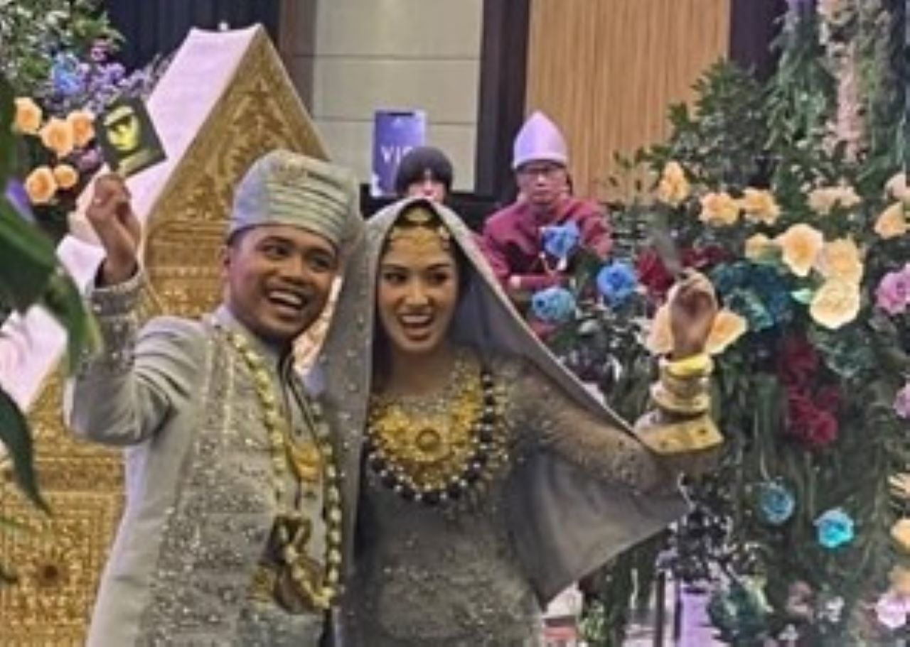 Resmi Menikah, Ochi Rosdiana dan Luthfi Arif Adianto Unggah Kabar Bahagia di Medsos