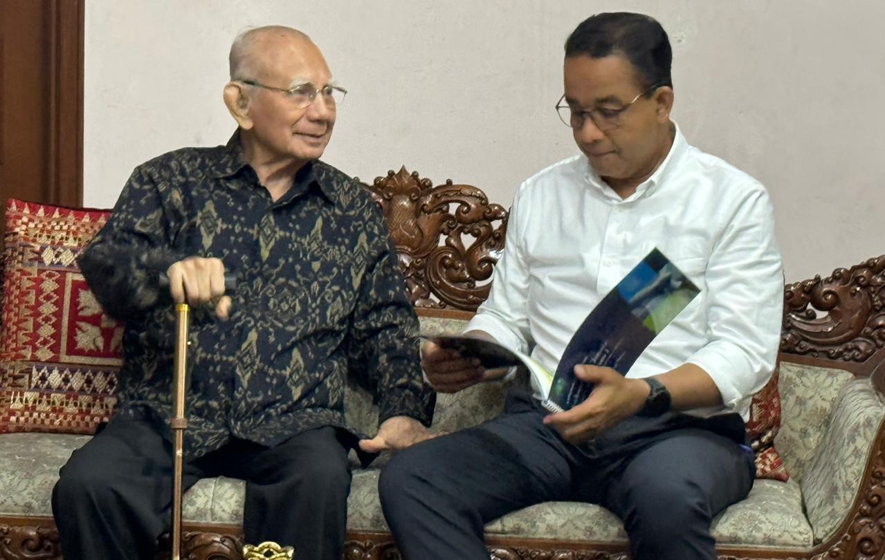 Pertemuan Anies dengan Prof Emil Salim Diharapkan Timnas AMIN akan Makin Dorong Semangat Wujudkan Pesta Demorasi Beretika