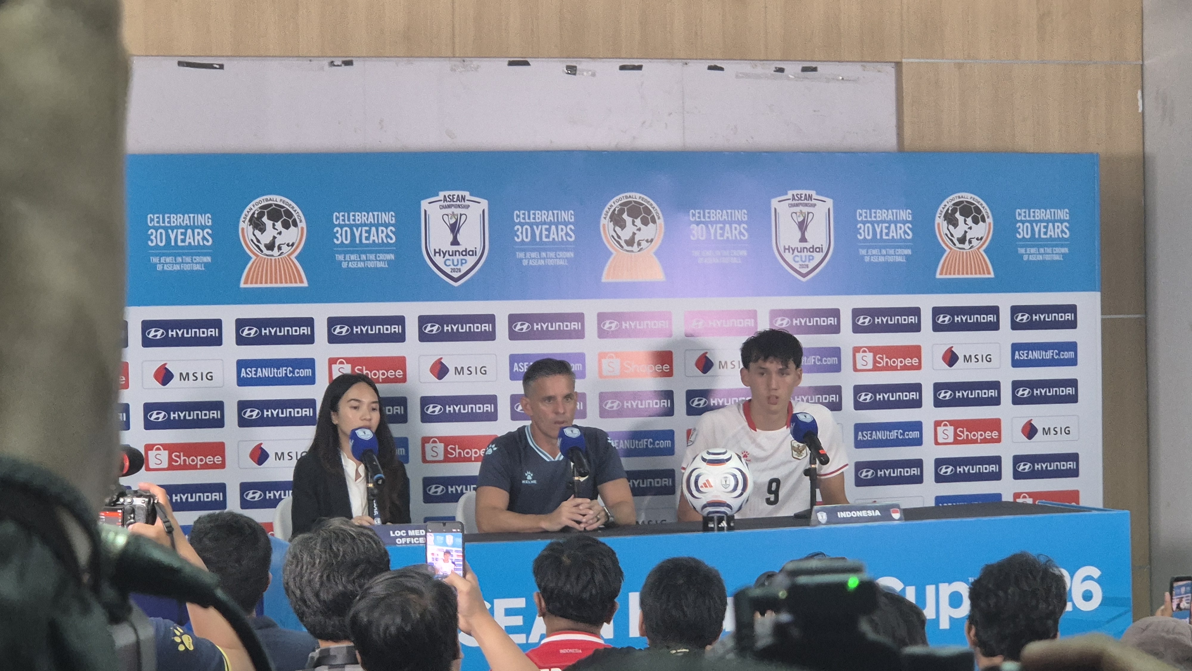 Mitchell Baker Klaim Lebih Tinggi dari Elkan Baggott, Siap Rebut 'Big Elks' Timnas Indonesia