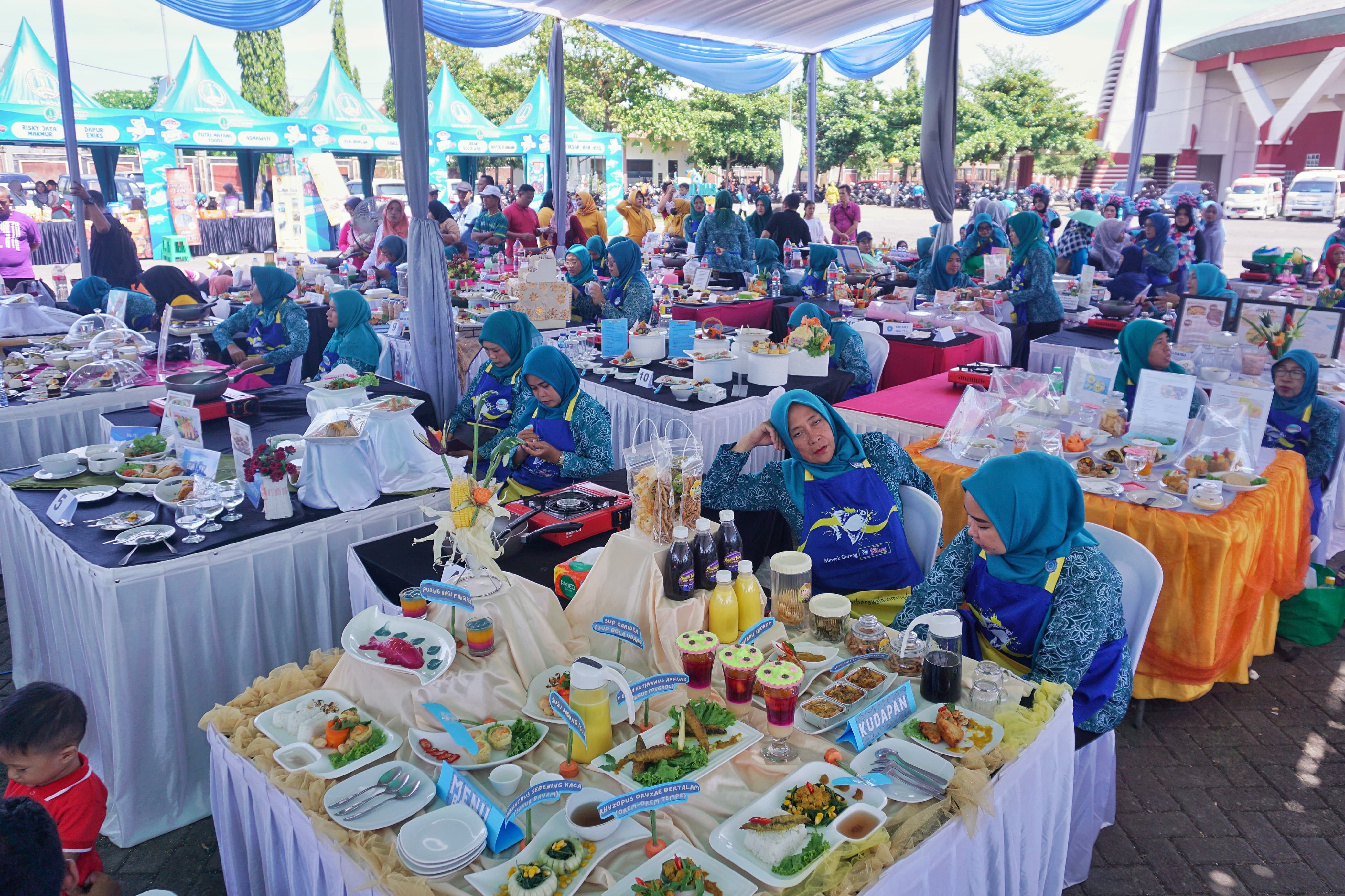 Semarak Festival Gemar Makan Ikan di Kota Pasuruan 