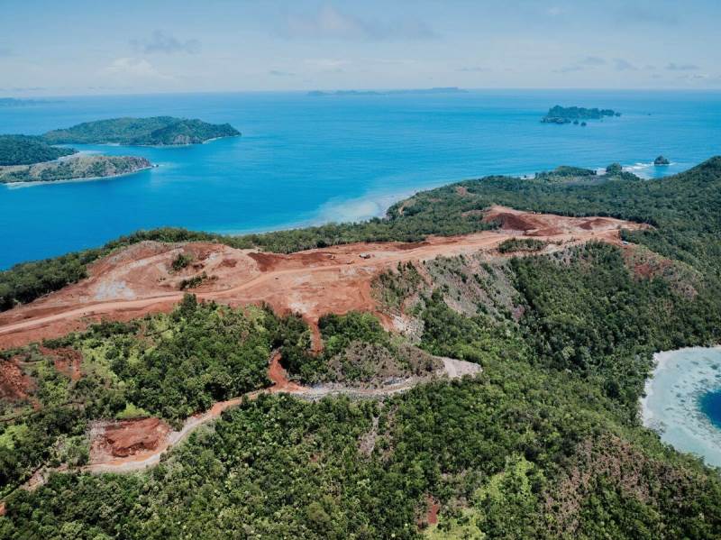 Destinasi Wisata Premium tanpa Tambang di Raja Ampat