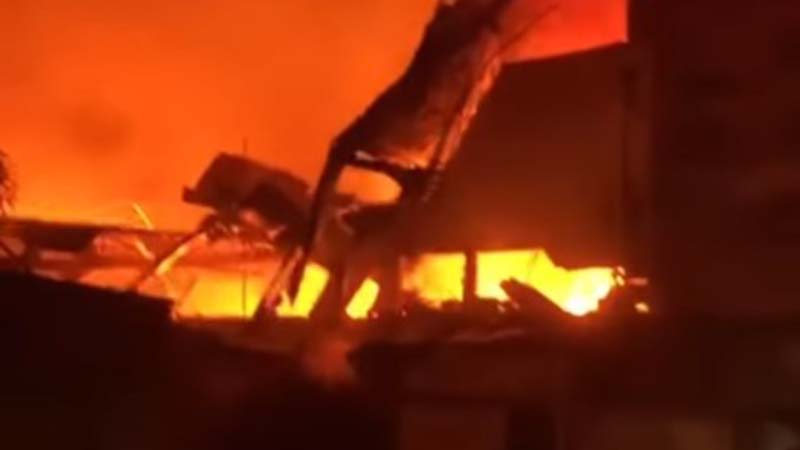 Kebakaran Pabrik di Kalideres, Damkar Kerahkan 110 Personel