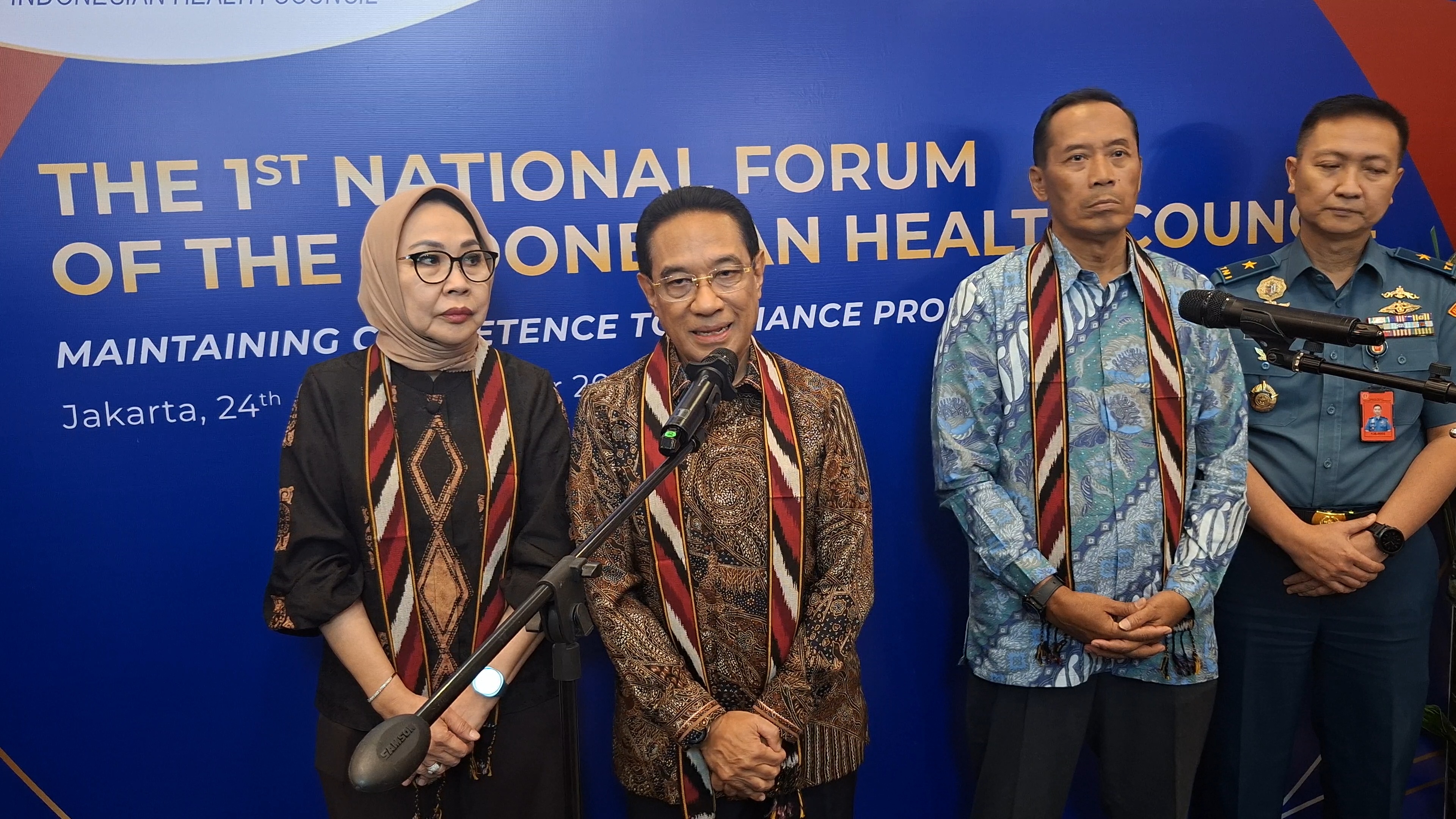 Wamenkes Benjamin Ungkap Penyebab Kematian Ibu dan Bayi di Papua: Dokter Cuti Hingga Kamar RS Penuh