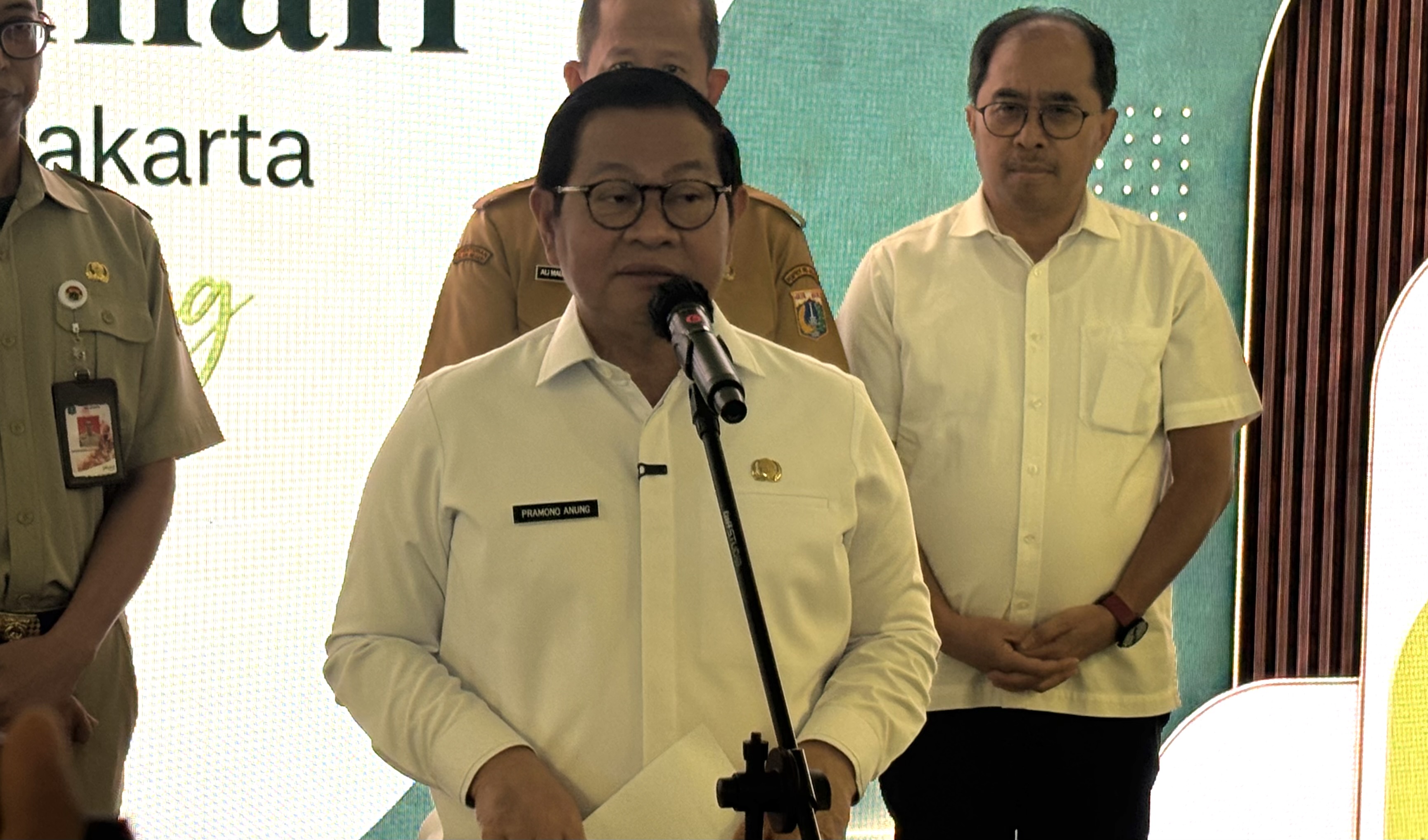 Pramono Prioritaskan Kenaikan Tarif Transjabodetabek Bandara, Usulan DTKJ Masih Dikaji