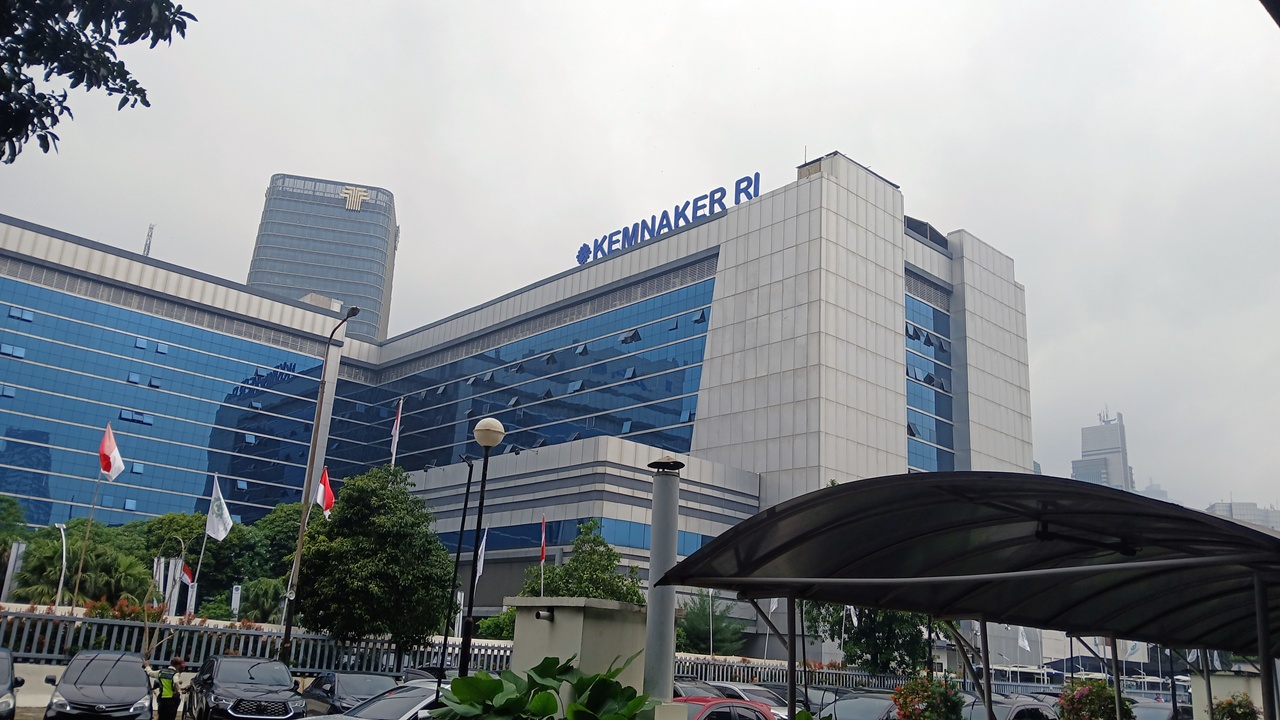 164 TKA Tanpa RPTKA Terjaring, Kemnaker Jatuhkan Denda Rp2,17 Miliar ke PT BAP