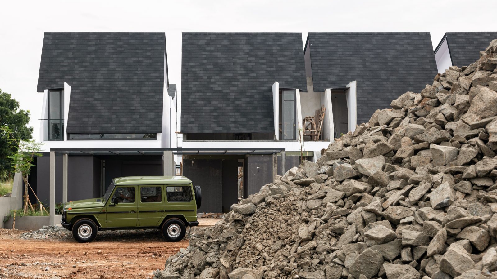 YVE Habitat Pastikan Pembayaran Pekerja Selesai dan Proyek Hunian Tetap Berlanjut