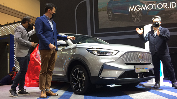 MG New ZS EV Diperkenalkan di GIIAS 2022, Lengkapi Jajaran Mobil Listrik Morris Garage Indonesia