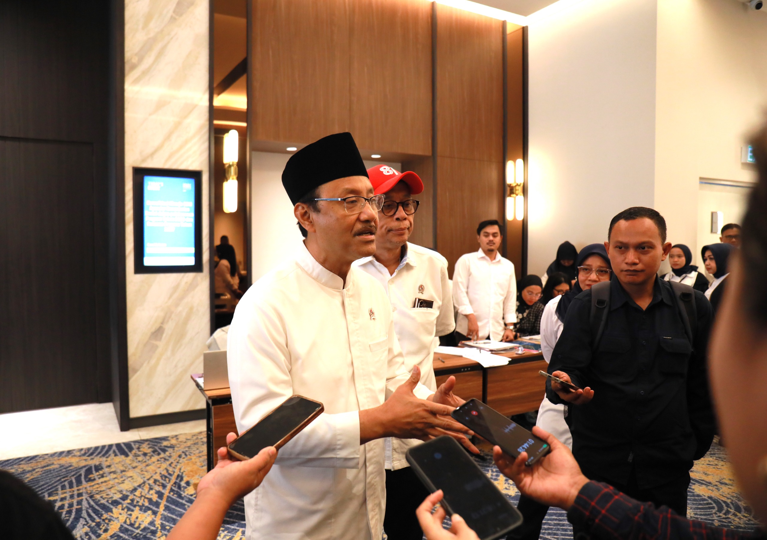 Konsolidasi Program Kemensos, Gus Ipul Ingatkan Tiga Mandat Presiden