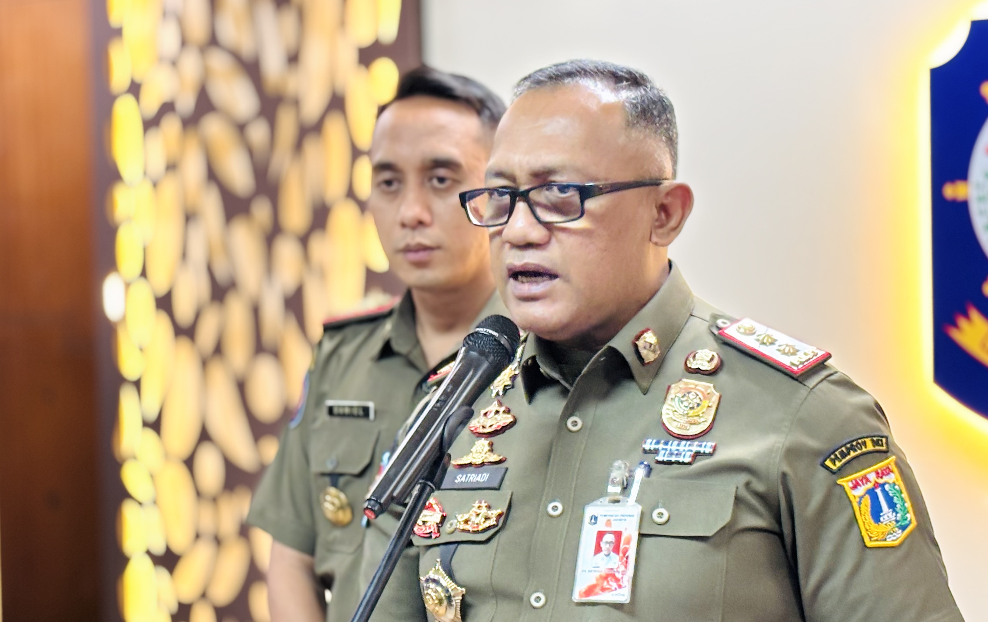 2.061 Satpol PP Amankan 574 Gereja di Jakarta Saat Natal 2025