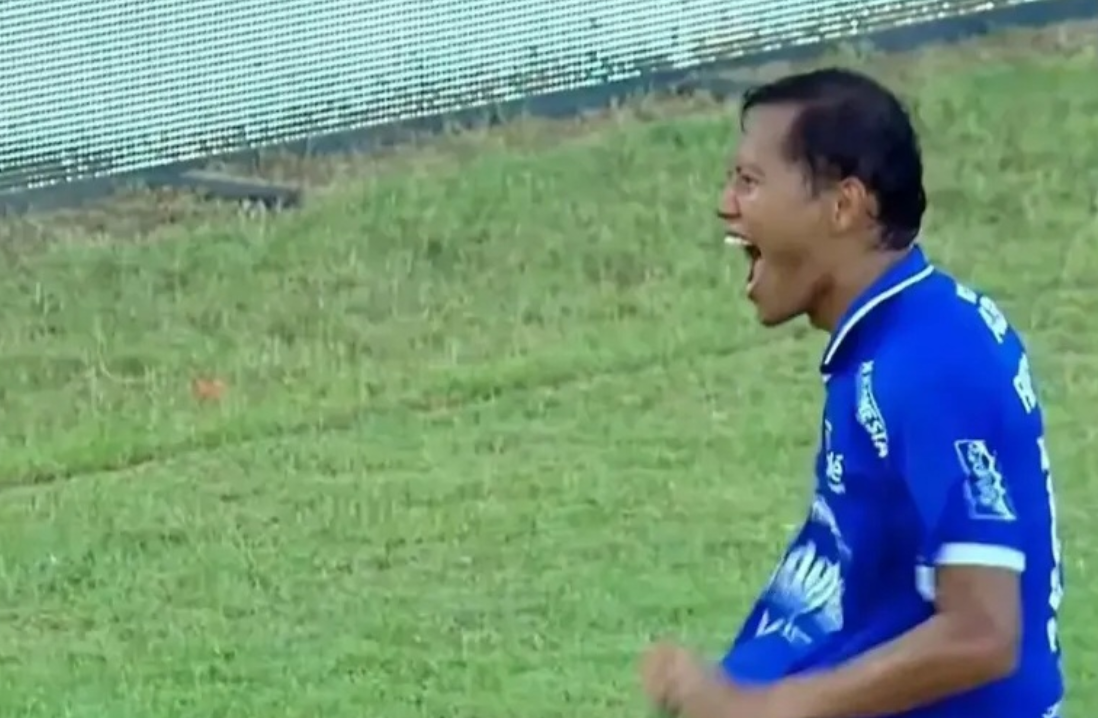 Hasil Sementara Persija vs Persib: Adam Alis Samakan Kedudukan Buat Maung Bandung