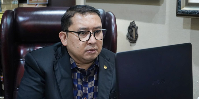 Fadli Zon Singung Soal Revisi Aturan Tinggi Badan Calon TNI, Jenderal Andika 'Disenggol'?