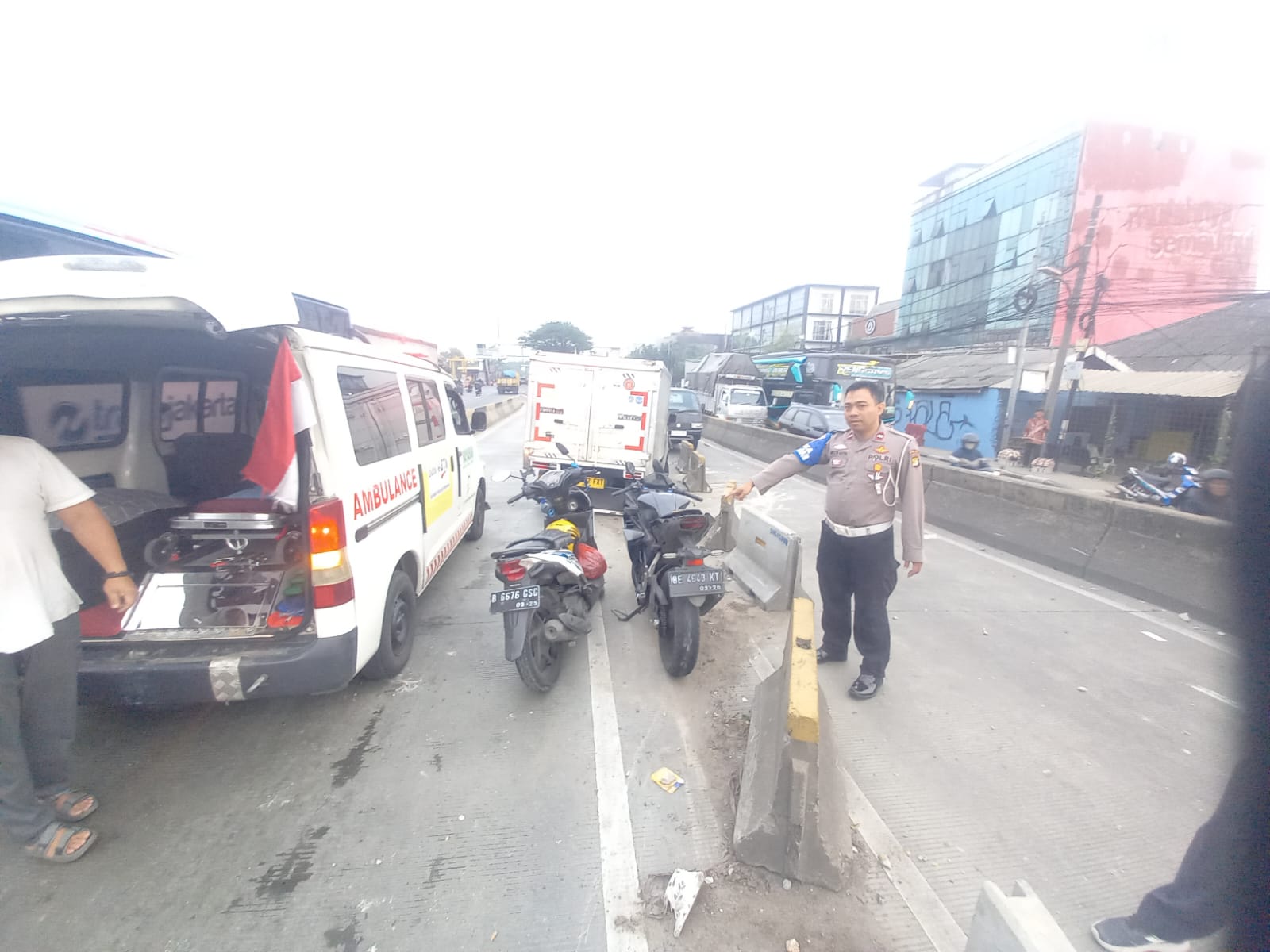 Kecelakaan Beruntun di Flyover Pesing, 1 Pengendara Luka-luka