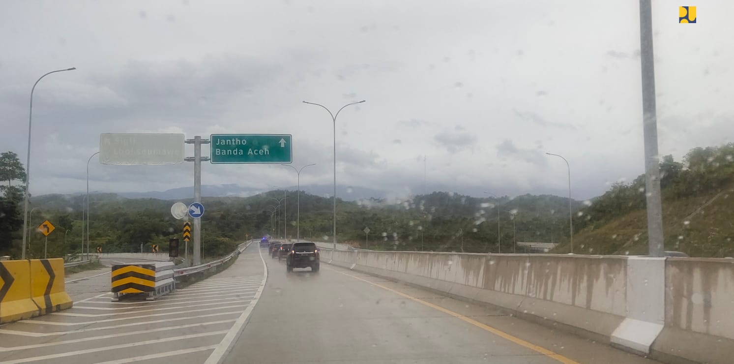 Jalan Tol Lintas Sumatera Beroperasi 596 Kilomter. Sisa 361 Km Lagi  