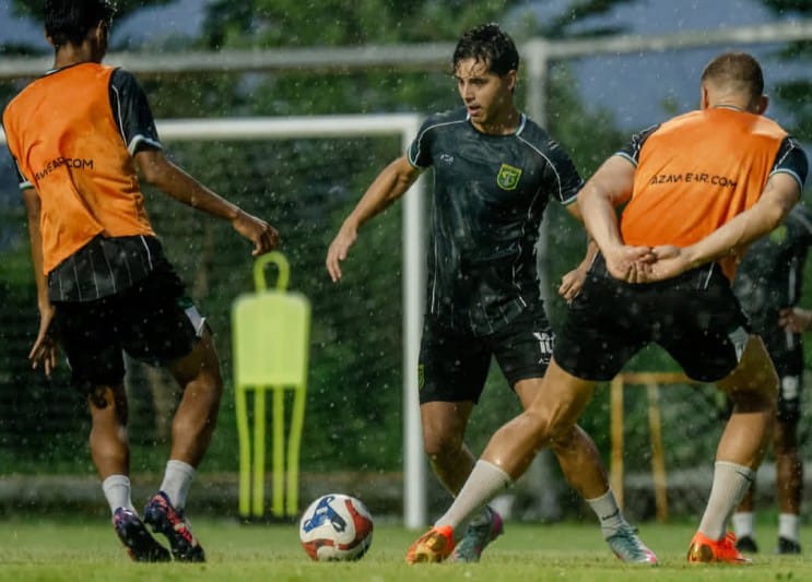 Jadwal Persebaya Januari 2026, Bajol Ijo Hadapi 3 Lawan Berat!