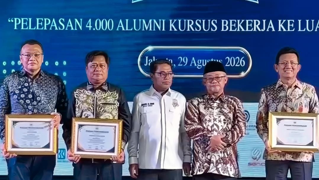 Gebyar Kursus 2026: Ribuan Alumni LKP Dilepas untuk Bekerja di 11 Negara