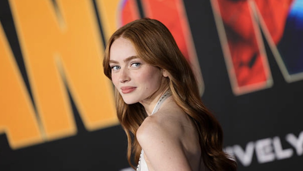 Bukan dari X-Men, Sadie Sink Kenal Jean Grey Lewat Rumor di Internet
