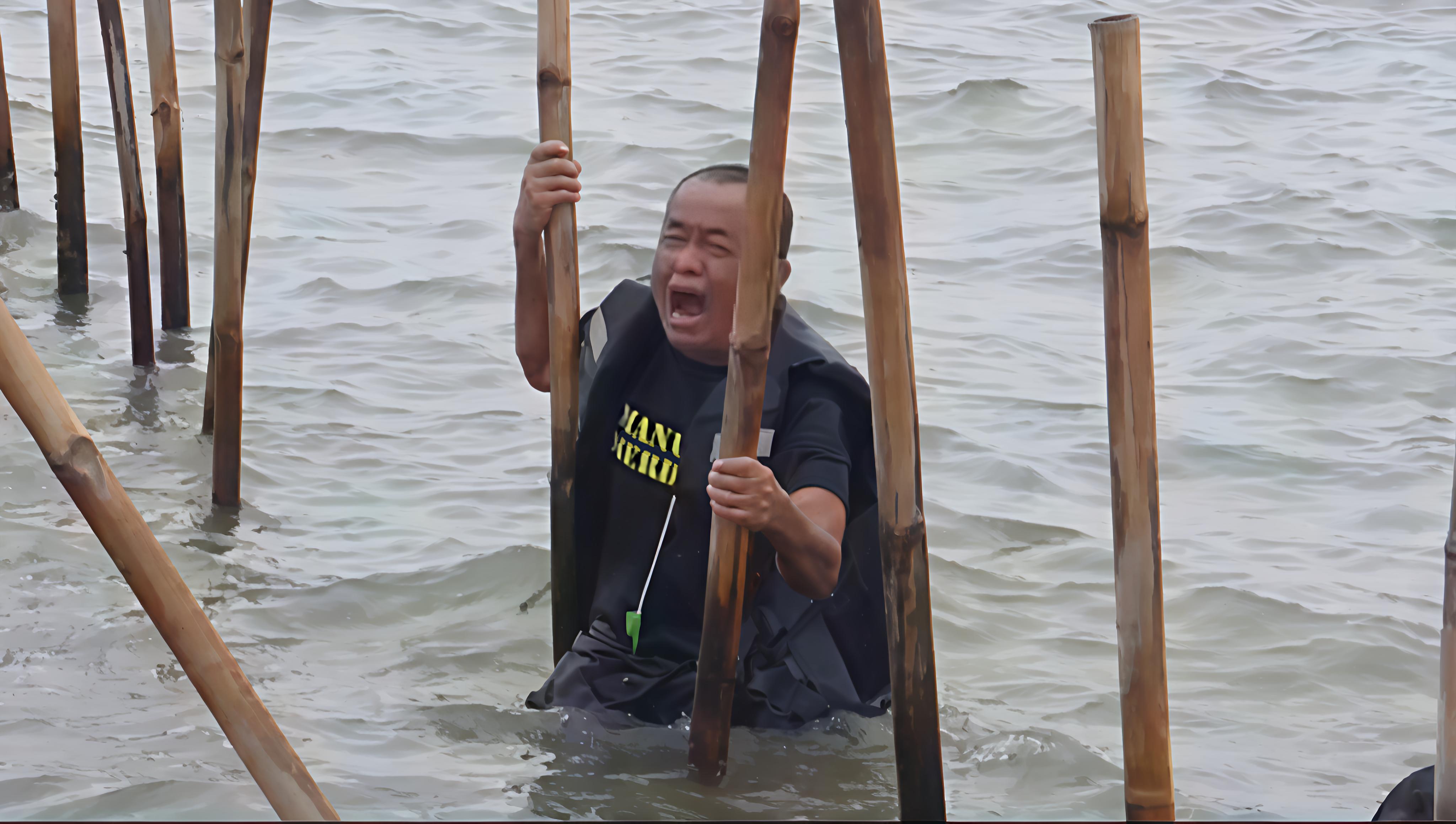 Geramnya Said Didu Sampai Ikut Nyemplung Cabut Pagar Laut di Tangerang: Kalian Oligarki Biadab dan Zalim!