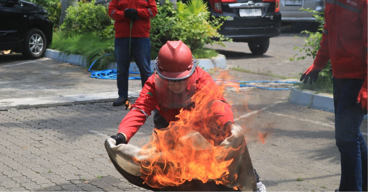 ISTTS Gelar Pelatihan K3 bersama Profesional, Persiapkan Mahasiswa Hadapi Dunia Kerja