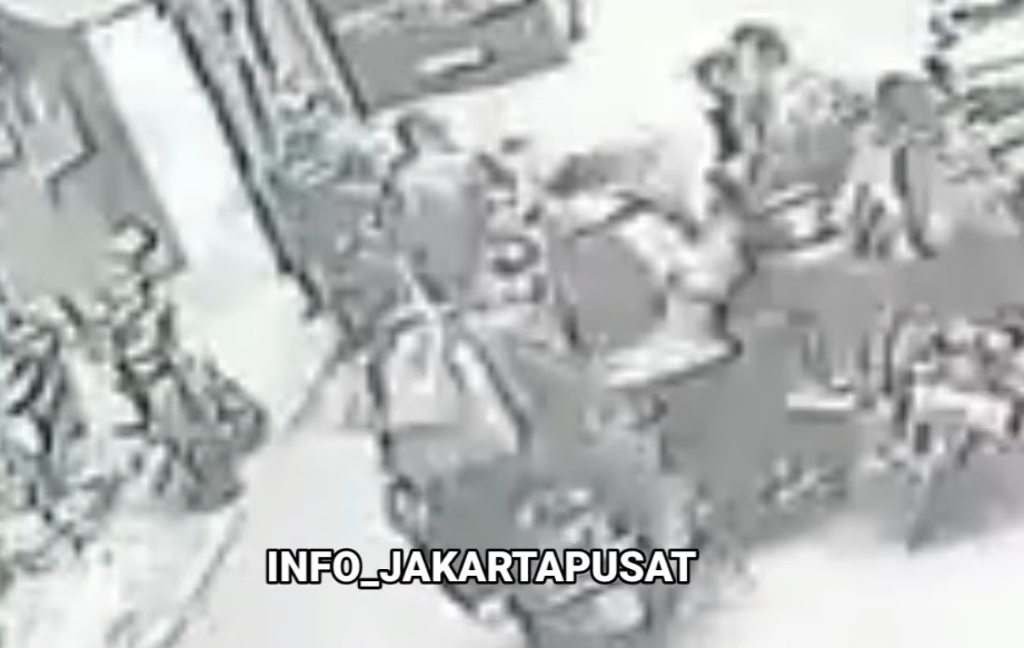 Pelajar Bacok Pelajar di Kemayoran Kala Korban Hendak Salat Jumat