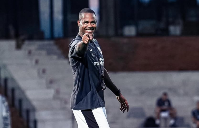 Patrick Kluivert Full Senyum! Penyerang Andalan Timnas Siap Hadapi Taiwan, Reaksi Sandy Walsh Bahagia