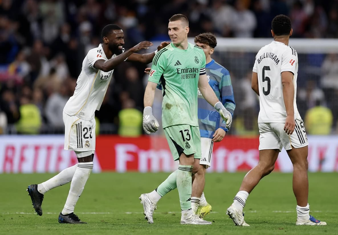 Real Madrid Jual Kiper Andalannya, Inter Milan Jadi Peminat Utama