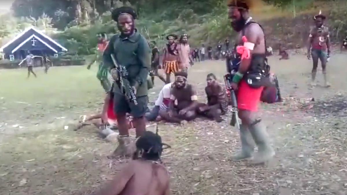 Sadisnya Sekelompak Warga Papua Aniaya Warga Lainnya, Jeffrey Bomanak: Tiga Tewas Dari Pihak Komnas TPNPB