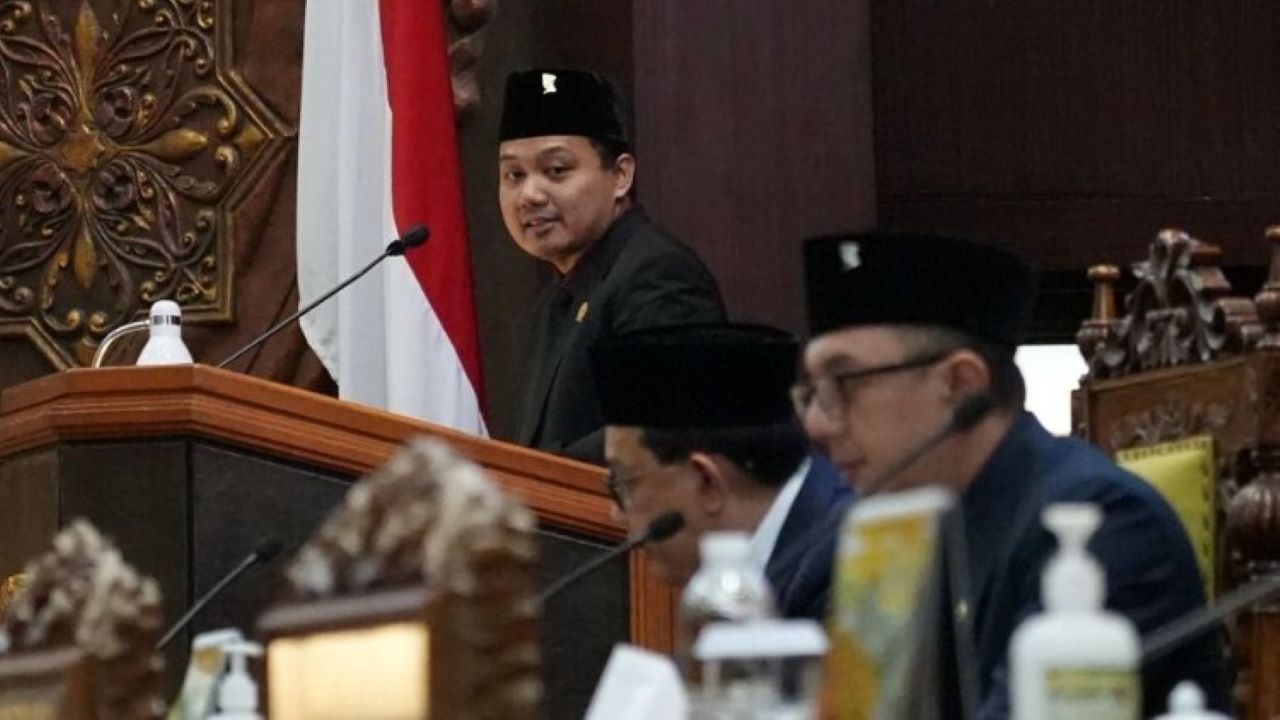 Komisi C DPRD Jatim Suntik Rp4,6 Miliar ke 23 OPD, Fuad Benardi Sebut untuk Optimalkan PAD
