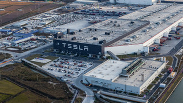 Indonesia Minta Tesla Bangun Pabrik EV dengan Kapasitas 500 Ribu Unit Per Tahun