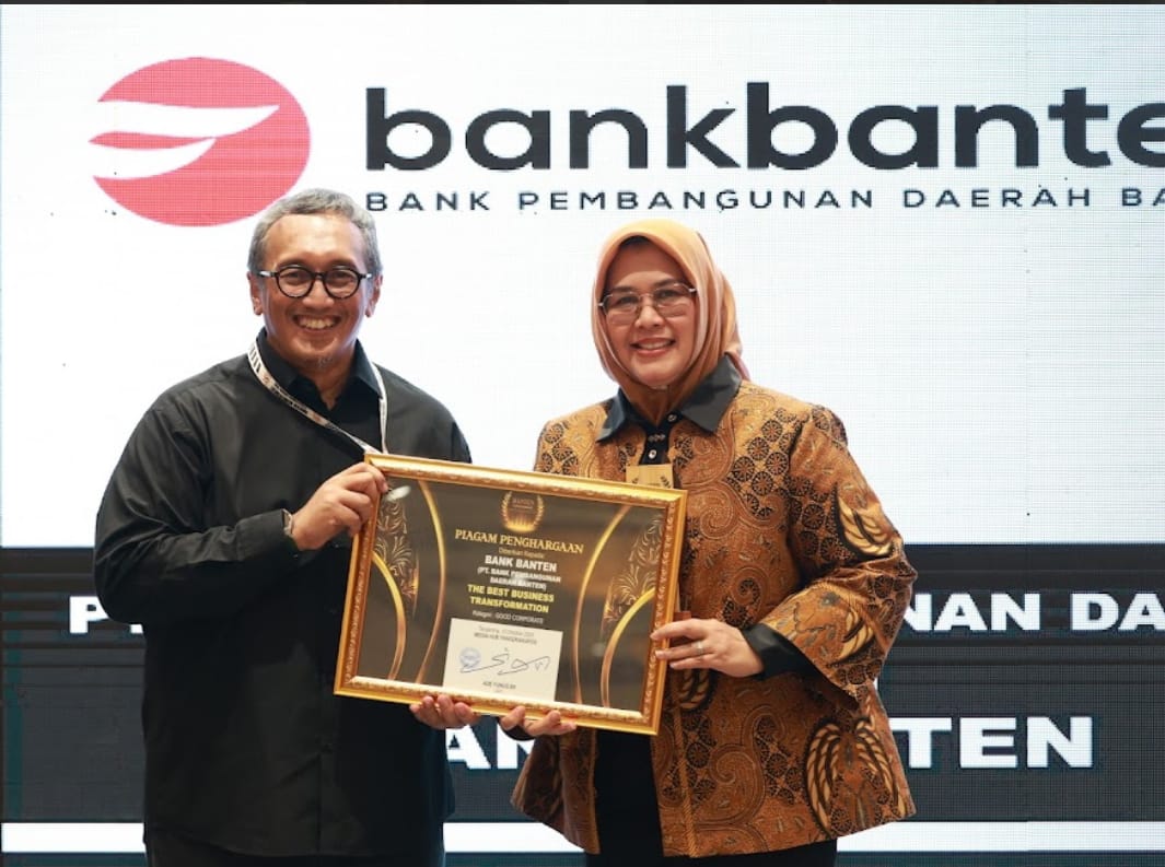 Konsisten Jaga Kinerja Positif dan Tata Kelola yang Baik, Bank Banten Terima Banten Achievement Award 2025