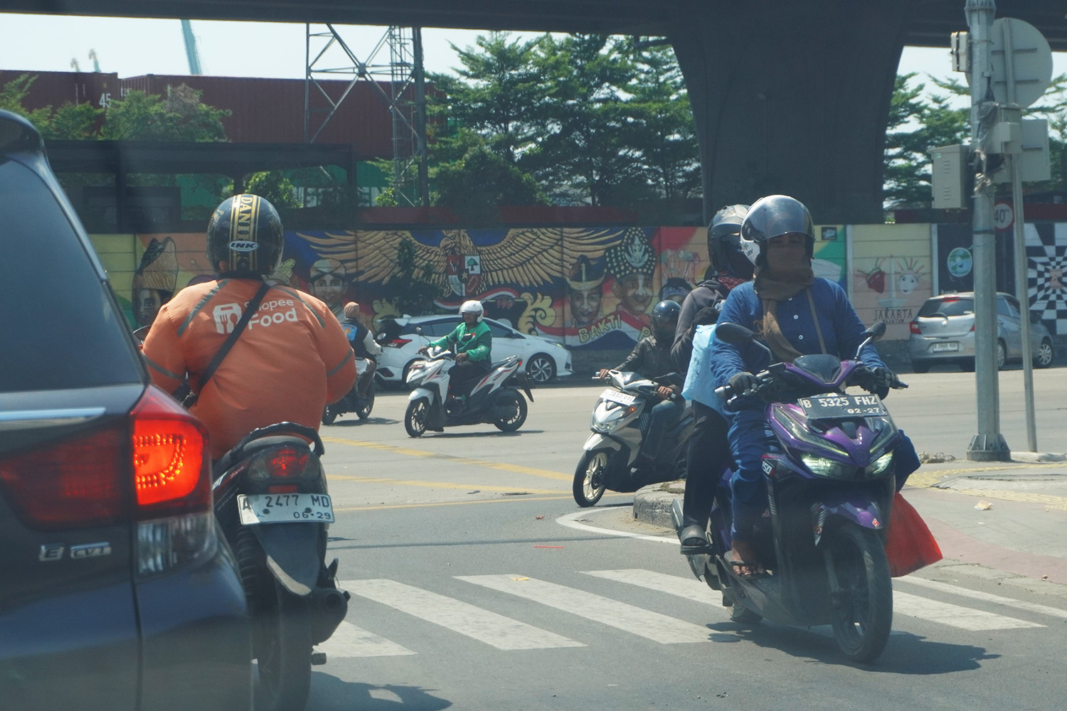 Bikers Mesti Tahu! Jalan Pintas Berujung Bahaya, Lawan Arah Ancam Keselamatan