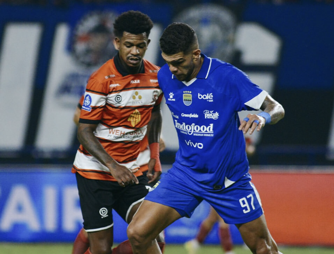 Menggila di GBLA! Persib Libas Madura United 5-0, Modal Kuat Tantang Persebaya