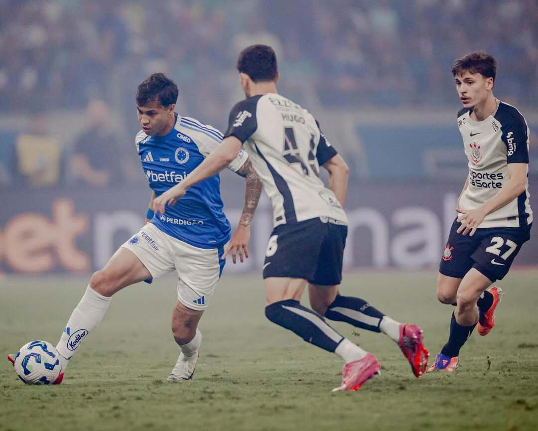 Juventus Berpotensi Raup Rp340 Miliar dari Transfer Arthur Melo dan Kaio Jorge