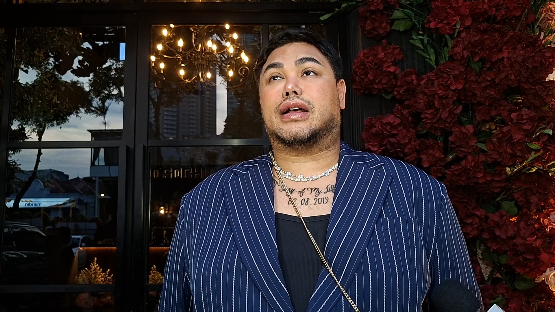 Jelang Berangkat Haji, Ivan Gunawan Doa Minta Segera Dapat Jodoh?