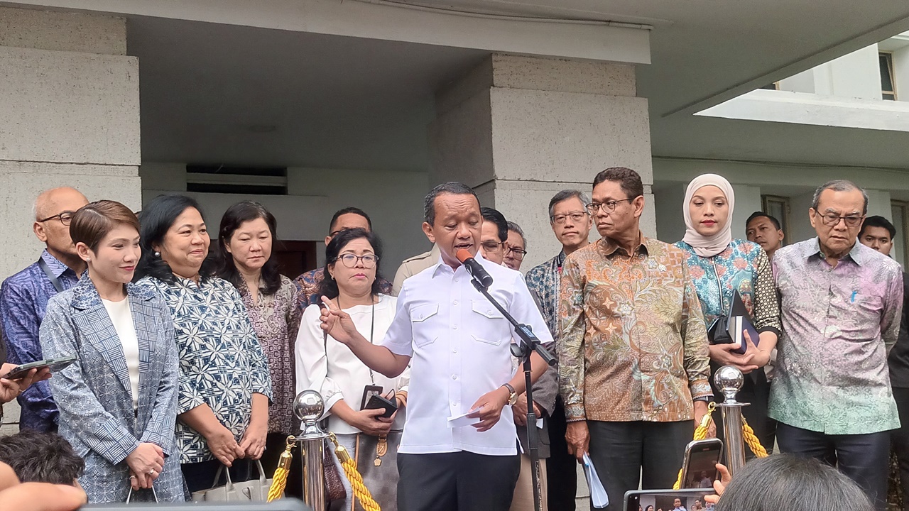 Bahlil Tegaskan Aturan Ketat untuk Kelola BBM, SPBU Swasta Wajib Ikuti Aturan