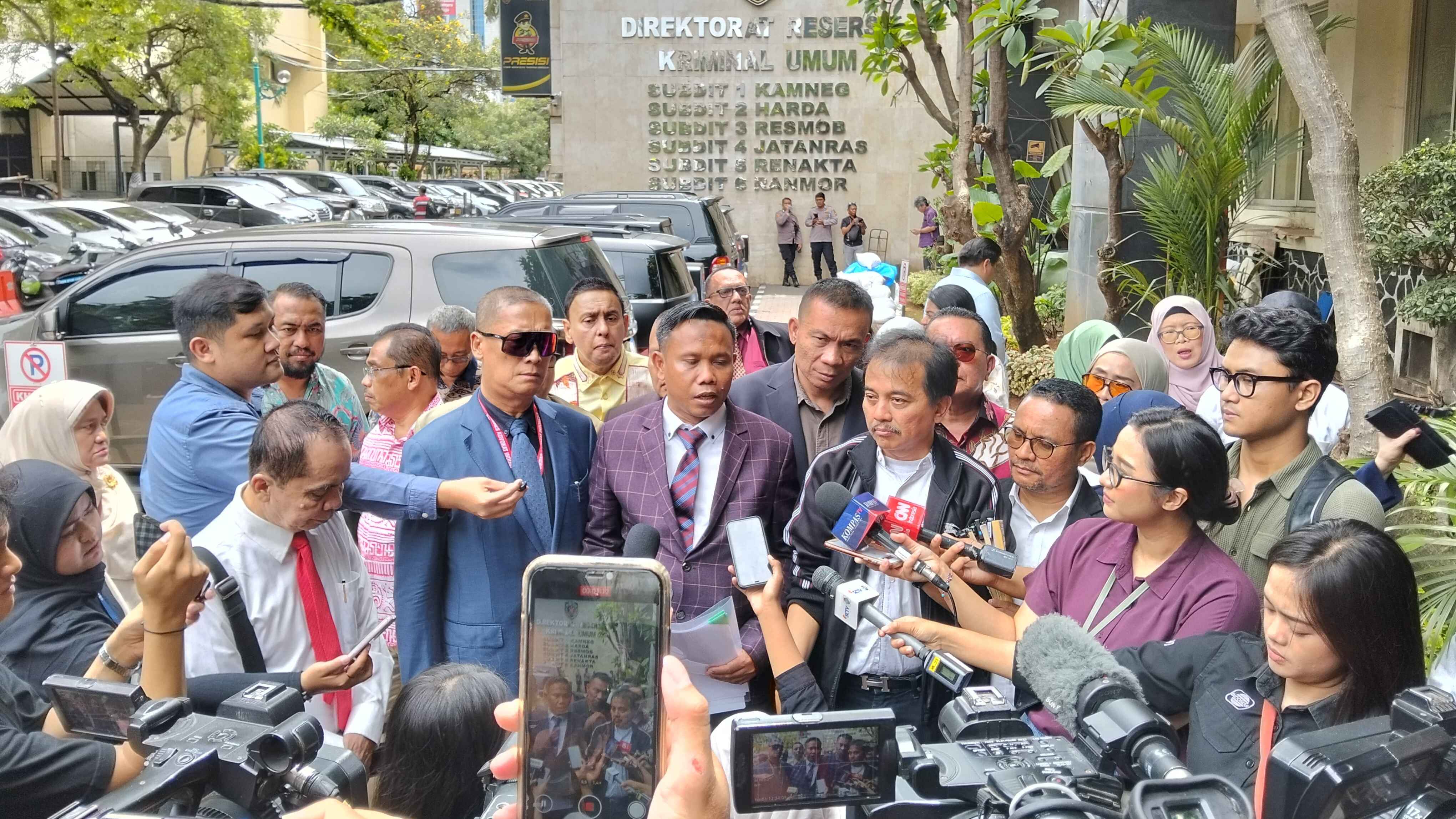 Roy Suryo-Rismon Beda Pendapat Soal Potensi Damai Perkara Tudingan Ijazah Palsu Jokowi