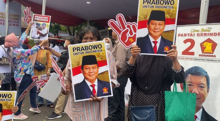 Ngefans Berat Sama Prabowo, Pedagang Rela Tutup Warung