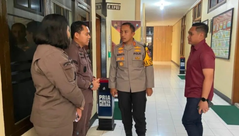 Polres Kediri Kota Gelar Rekonstruksi Pengeroyokan Santri Hingga Tewas