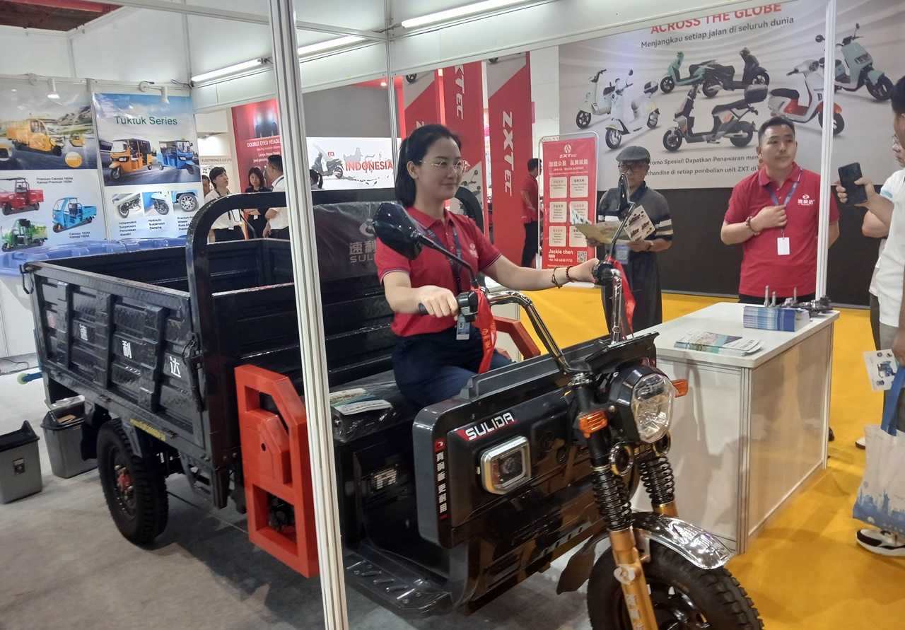 Turut Hadir di PEVS 2025, Brand Otomotif Jiangsu Sulida Siap Perluas Bisnis di Indonesia