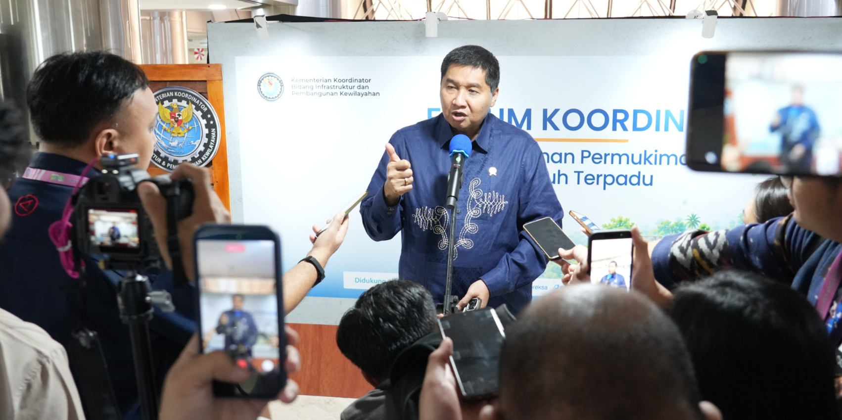 Ara Ungkap Cara Baru Tangani Permukiman Kumuh, Bukan Cuma Bedah Rumah