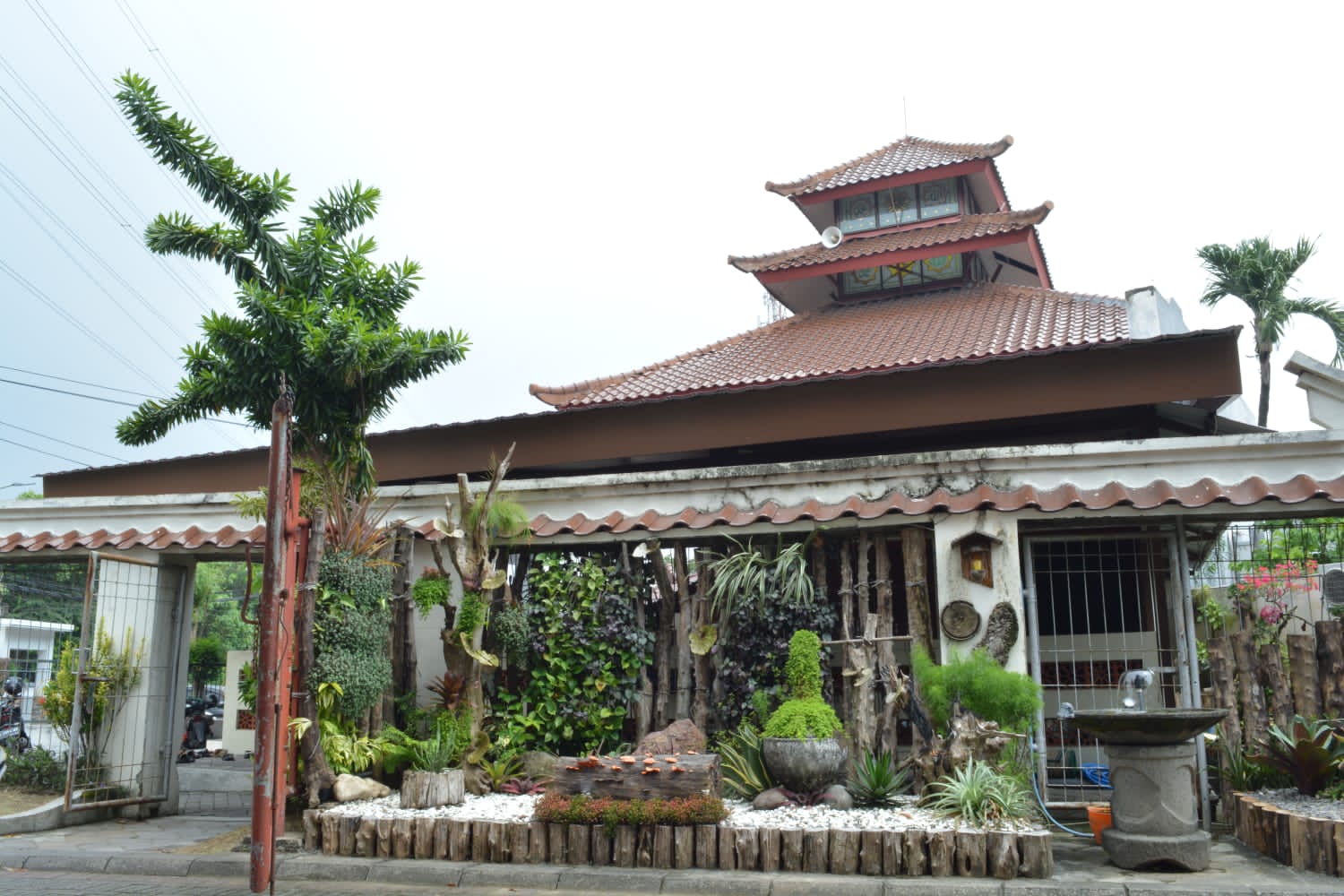 Serial Geliat Masjid Perumahan (Seri 22): Masjid Bukit Mas, Surabaya; Bergaya Jepang Sesuaikan Cluster Perumahan