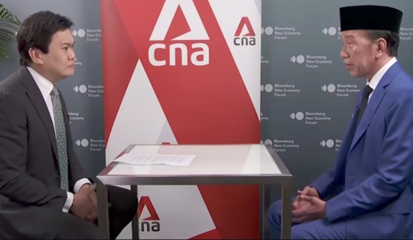 Wawancara Lengkap Jokowi dengan Media Singapura di Bloomberg New Economy Forum, Netizen Soroti Bahasa Inggris