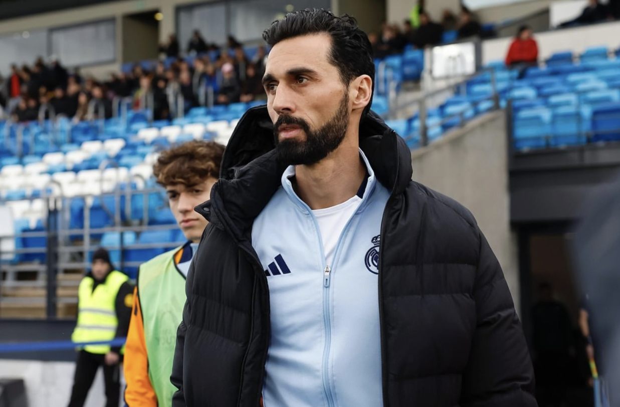 Real Madrid Dilanda Gejolak Internal, Pemain Bintang Mulai Ragukan Arbeloa Racik Los Blancos