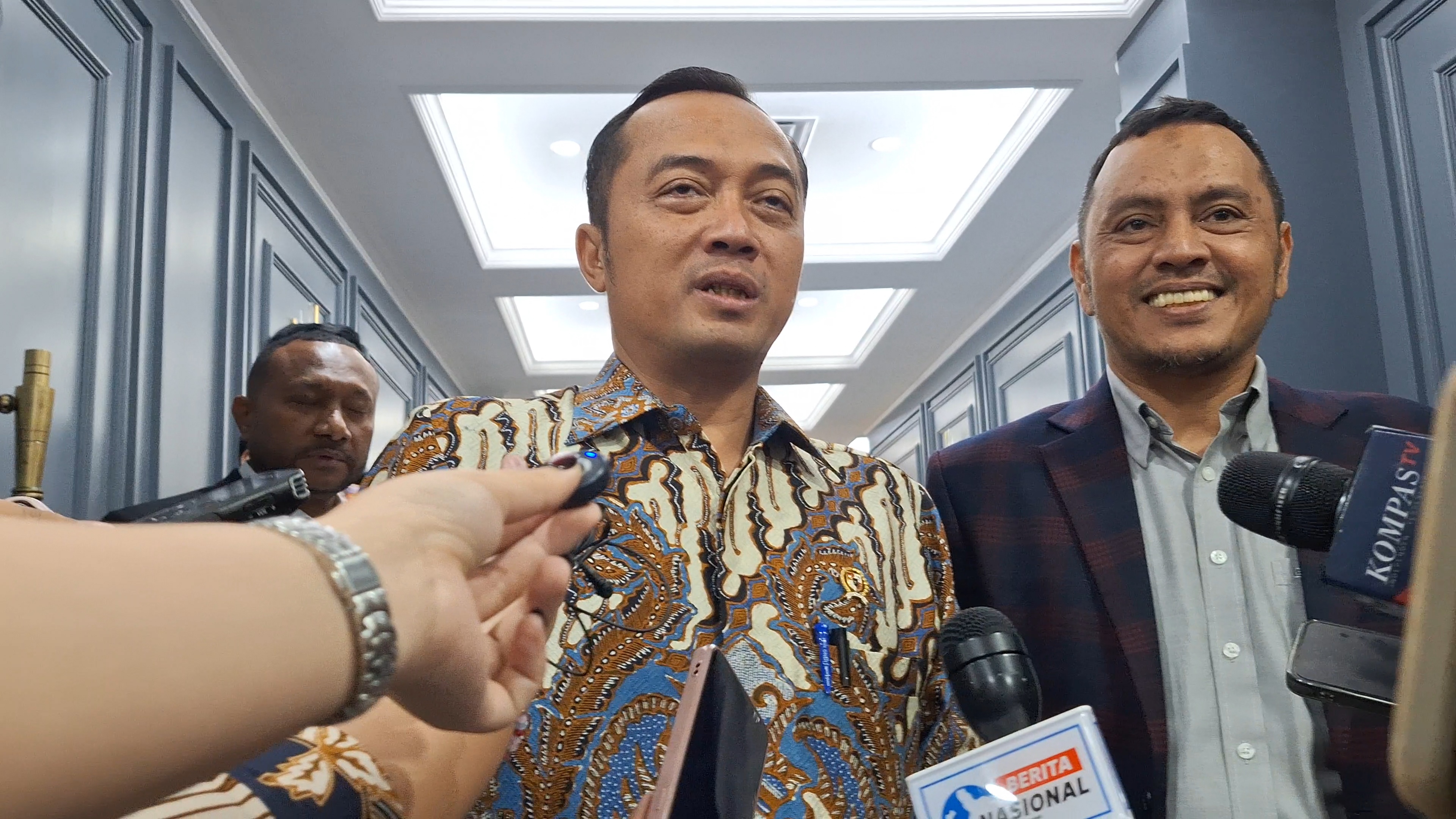 Prabowo Bahas AI, Robotika dan Pendidikan STEM di Danantara Guna Percepat Penguasaan Teknologi Nasional