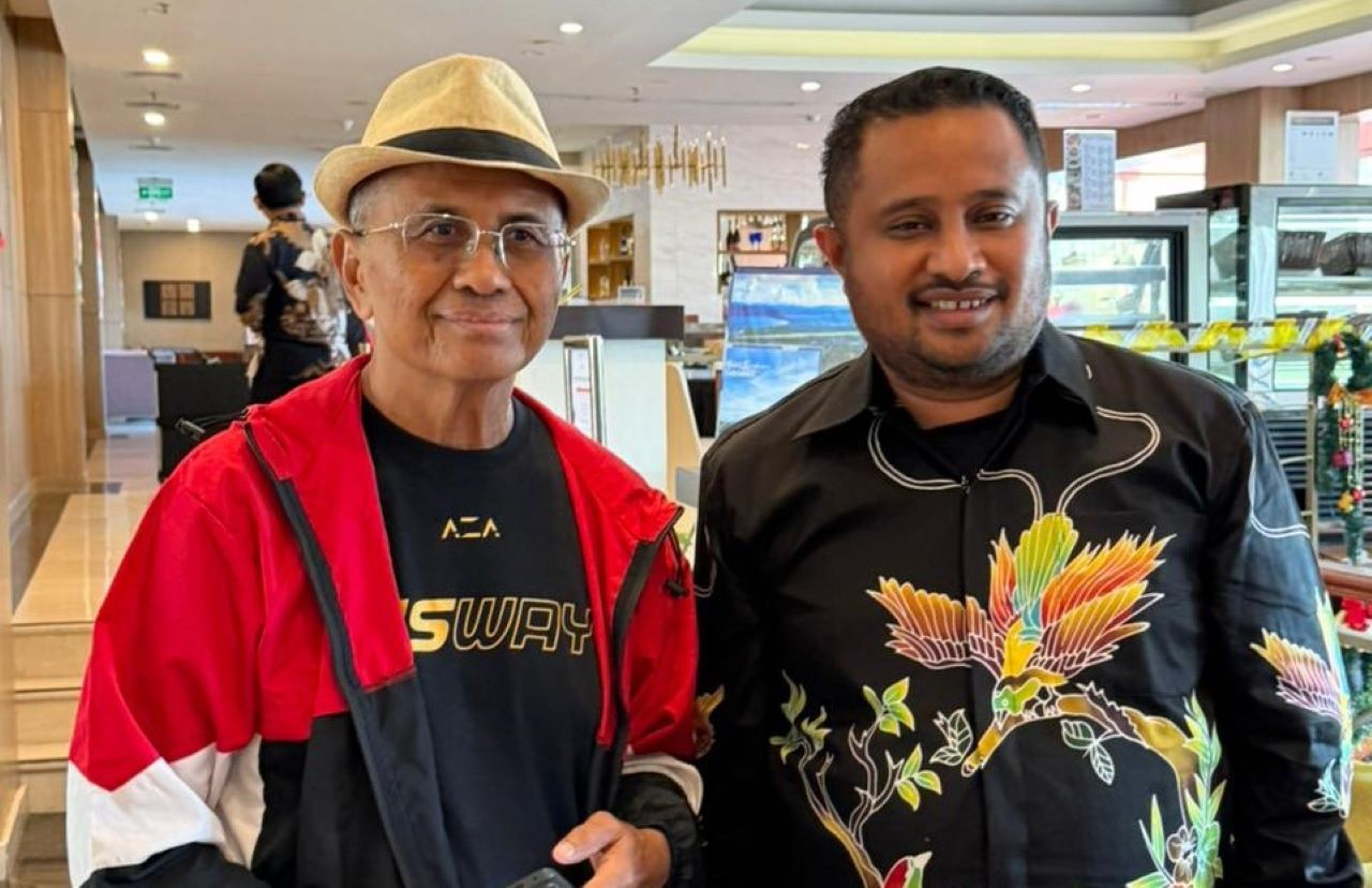 Cheng Yu Pilihan Ketua DPR Papua Denny Henry Bonai: Hou Sheng Ke Wei