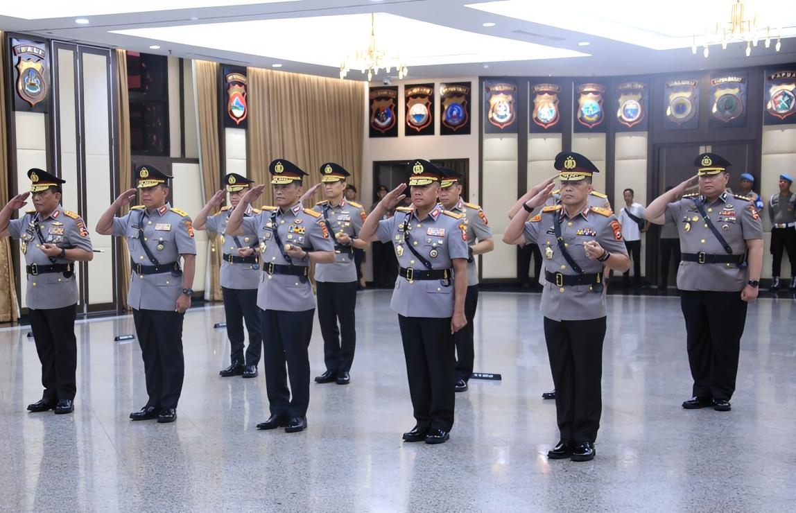 4 Perwira Tinggi Polri Dapat Jabatan Baru, Ini Daftarnya