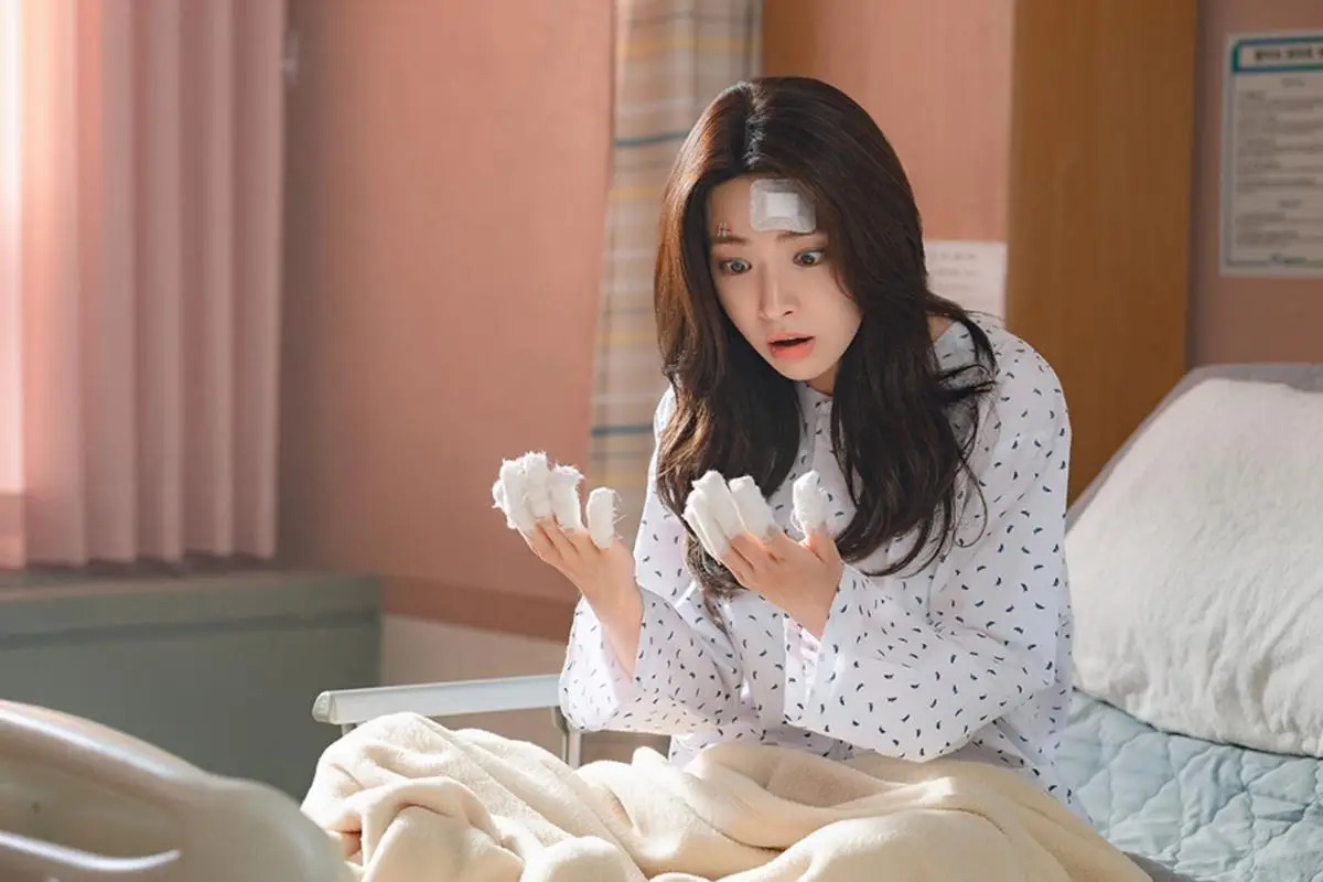 Ha Young Terseret Kontroversi Buyut Pro-Jepang
