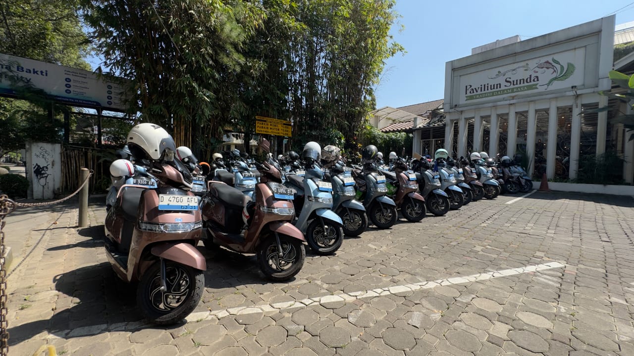 Komunitas TVS iQube S Kian Solid, TVS Motor Indonesia Gelar Riding Eksklusif di Bandung