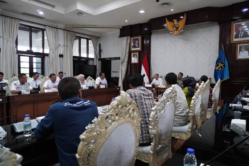 Aprindo: Parkir Minimarket di Surabaya Tetap Gratis