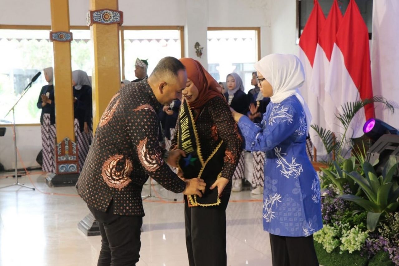 Buka Festival Literasi Kabupaten Ngawi 2025, Bupati Ony Tekankan Pentingnya Pondasi Peradaban 