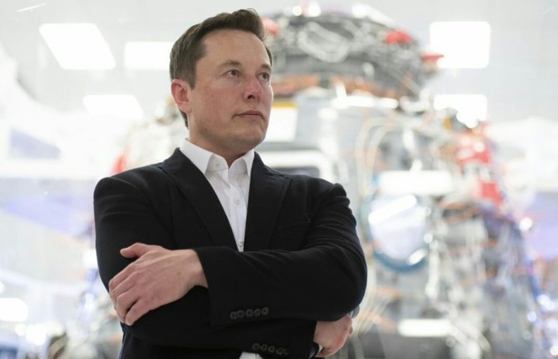 Elon Musk Buat 'Tweet War', Colek Para Kritikus Usai Dicemooh di Acara Dave Chappelle
